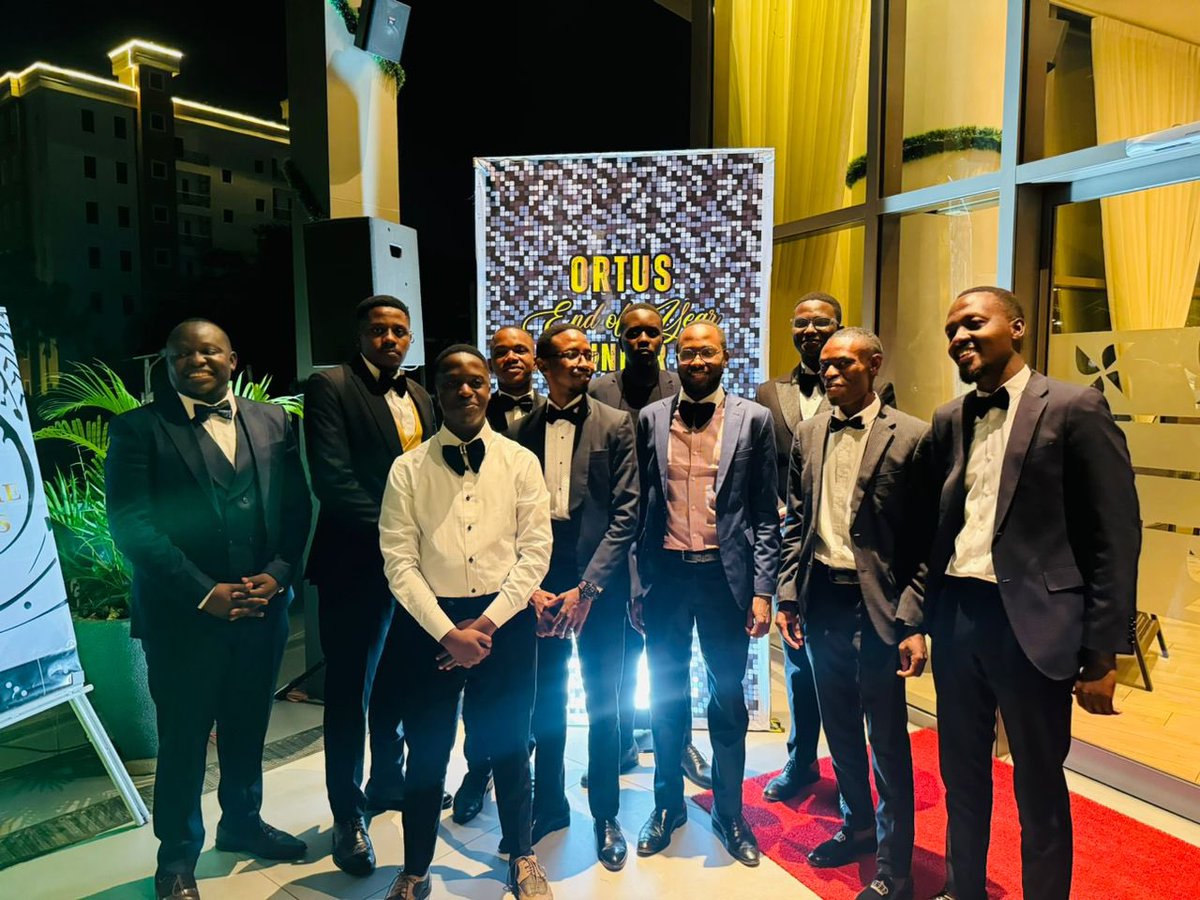 OrtusAdvocates's tweet image. We close the year by appreciating our people &amp;amp; celebrating our achievements as we look forward to an even greater new year ahead, to do it all again; bigger &amp;amp; better 🥳

A wonderful festive season to you all.🎄 

#OrtusYearEnd
#TrustedExperience
#LimitlessSolutions