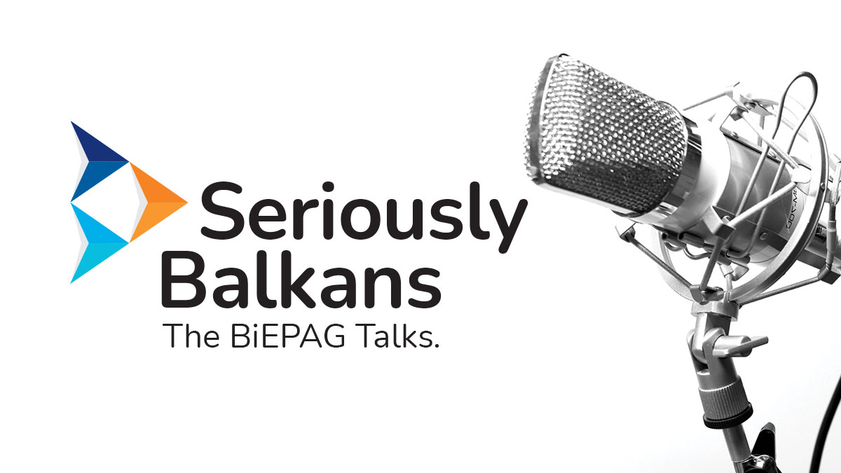 📢The last BiEPAG podcast for 2023 is 🔛🎧 🔹#SerbiaElections Florian Bieber with @TaraTepavac @IFDT_Beograd and @NikolaBurazer @EWB_eu 🔹BiEPAG’s brief on #autocracy @DamirKapidzic @madzarica @markokmezic BiEPAG's Members and Authors of the brief open.spotify.com/show/0UObzzyRZ…