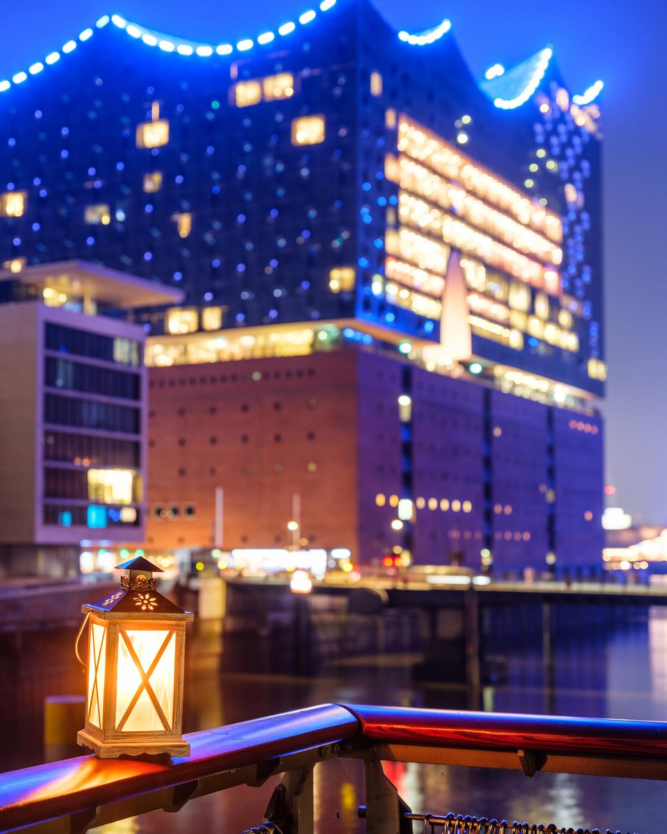 It's beginning to look a lot like Christmas 🕯️
___
#picoftheweek by @ben_regge