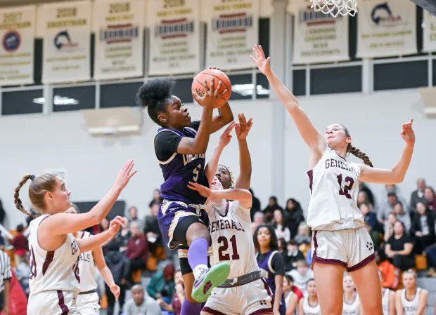 Loch Raven girls and boys basketball squads defeat Towson in Battle of the Beltway PHOTOS, STORY: bit.ly/48anyci