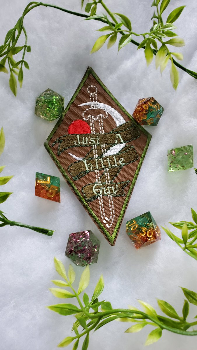 ChaoticpeaceCos's tweet photo. Looking for something for that special critter for Critmas? Celebrate with these beautiful patches!

Link in Bio

#criticalrole
#criticalrolespoilers https://t.co/L5XZby7Z22