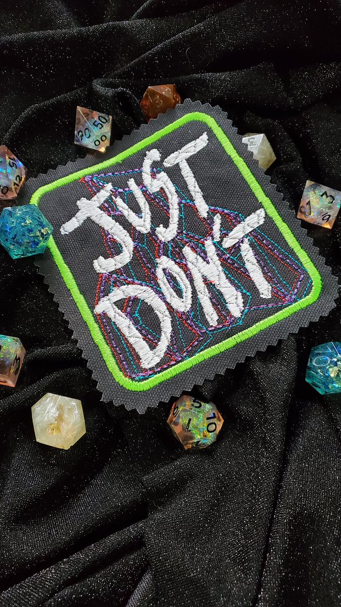 ChaoticpeaceCos's tweet photo. Looking for something for that special critter for Critmas? Celebrate with these beautiful patches!

Link in Bio

#criticalrole
#criticalrolespoilers https://t.co/L5XZby7Z22