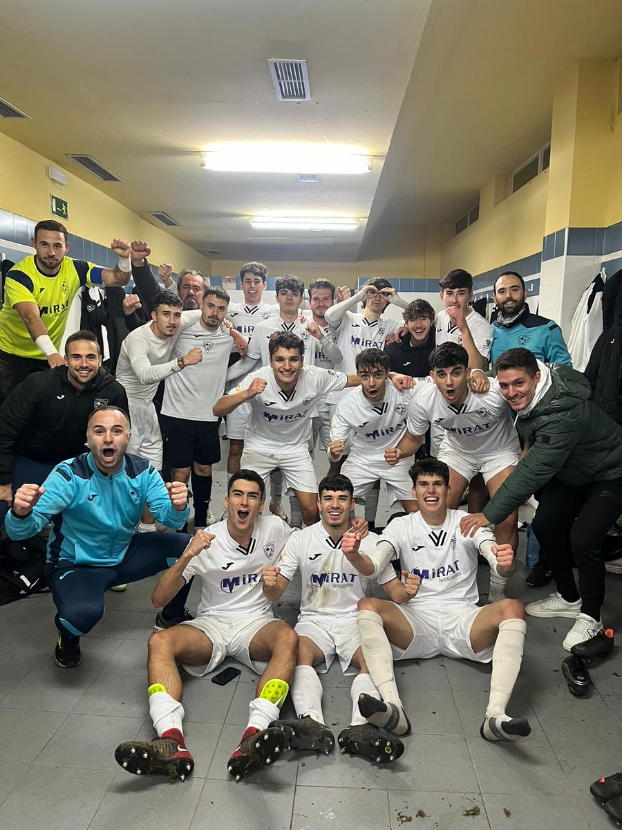 La felicidad tras la victoria por 1-3 ante la Medinense,vamos Ribert!!!!!