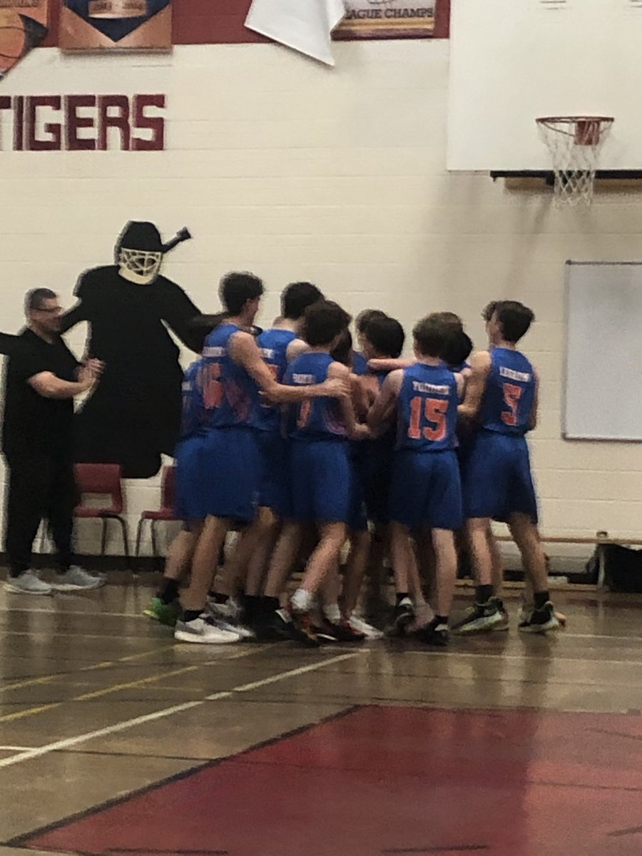 MyrickGillian's tweet photo. Grade 9 Boys Basketball win in a thrilling 57-55 Gold Medal game against MPI to take home the HTH Invitational 🏀 Go Tigers 🐯 
Congratulations to Scot Tapper on POG with the game winner at the buzzer! 
@hthtigers @gotigersathlete https://t.co/NZcwFuAUgf