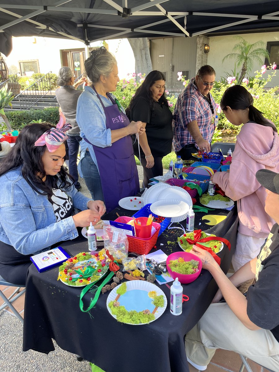 In a toast to fresh starts and new beginnings, we celebrated reentry families as part of our Second Annual Family Day! 

From a toy giveaway to live reggae music to council, we nourished each other by speaking from the heart and listening non judgmentally. 

#Goodvibes all around