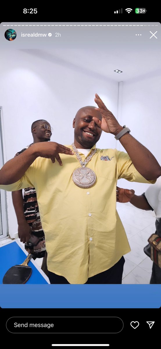 dammiedammie35's tweet photo. Na Israel Dey hot now, 30BG chain 😂🔥 https://t.co/vl5hRE0GuC