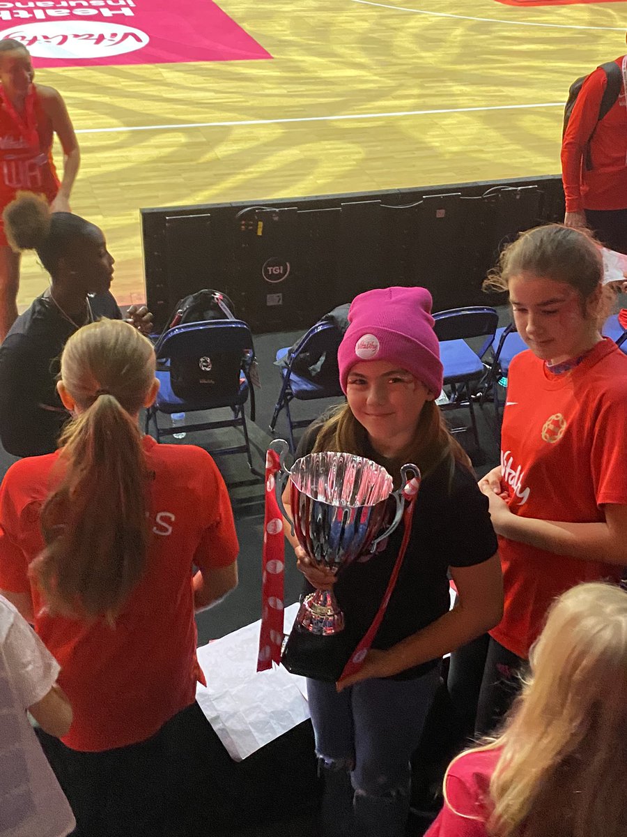 HelenWi12114690's tweet photo. @ourladyoflourd1 G has had a weekend full of sport 1st participating in a football tournament @SeaCadetsUK then to watch @EnglandNetball -The Roses win the series against @Netball_SA Great game 2 points in it 🌷🏴󠁧󠁢󠁥󠁮󠁧󠁿 https://t.co/m9DFsghJtu