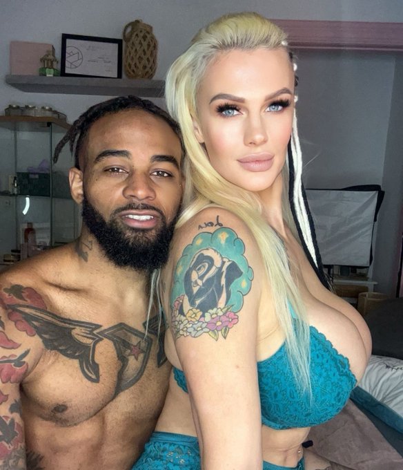 It was just the right man I needed in my life to do this with... wanna know more? ask about it on Fancentro