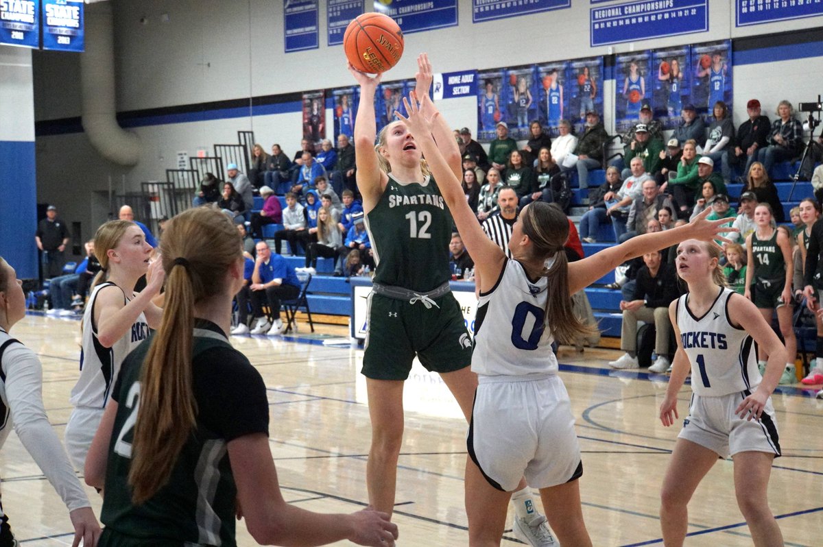 ProductionsW7's tweet photo. (Trash) 📷dump alert! Last night's @jollygoodsoda Player of the Game - Laconia senior Callista Vande Berg made her presence known on her b day and has a quickly growing fan base! 👏👏👏🗑🗑🗑🗑 #trashlady #laconiafunk @LaconiaGirlsBB https://t.co/pLAQdVQfeH