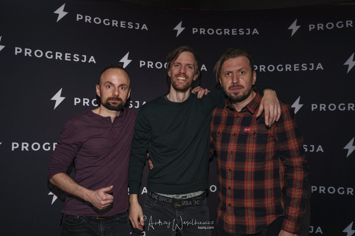 kaziqcom's tweet photo. 📻@tfnsong
📍@progresja
📷https://t.co/fuCwLzwvte 
#TidesFromNebula #Progresja #P20 📷 #postrock #postsound #musicphotography #musicpress #stage #concertphotography #concertphotographer #concerts #nuclearblast #kaziq https://t.co/3DvifYAsNB