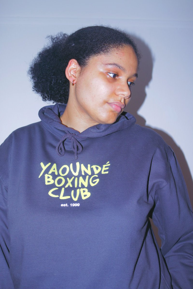 ydeboxingclub's tweet photo. I’m super super SUPER excited to announce that I’m dropping merch!!!! Designed this super comfy dark grey hoodie for you to cosy up in this winter. Very limited stocks so order yours now before it’s gone forever‼️ looking forward to see you rocking it :)

https://t.co/gllnJNgeM1 https://t.co/XLQ7SHvEp4