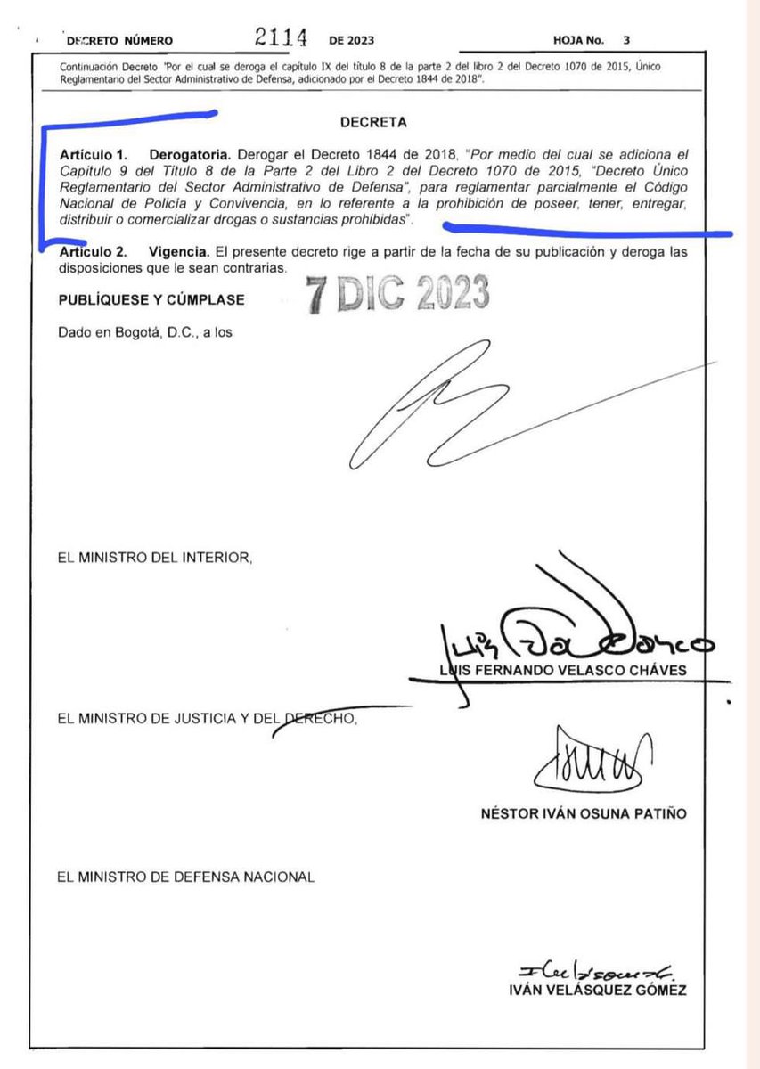 WilsonRuizO's tweet photo. Presidente Petro, el único que desinforma es usted. Deje de ver a la fuerza pública como la enemiga. Pido respeto por los jóvenes y no hablo solo de los "jóvenes pobres", sino de los jóvenes en general; no más clasismo. No los utilice en sus discursos de odio, no los politice ni los exponga más. Respete a las familias de las víctimas. Los policías no “urgaban” (sic) a los jóvenes como usted lo dijo, solo cumplían su labor para controlar el microtráfico de drogas. Ahora que me lee, aprovecho para decirle que ponga el ojo en Cali; llevamos ya 25 muertos solo en estos 10 días del mes de diciembre.