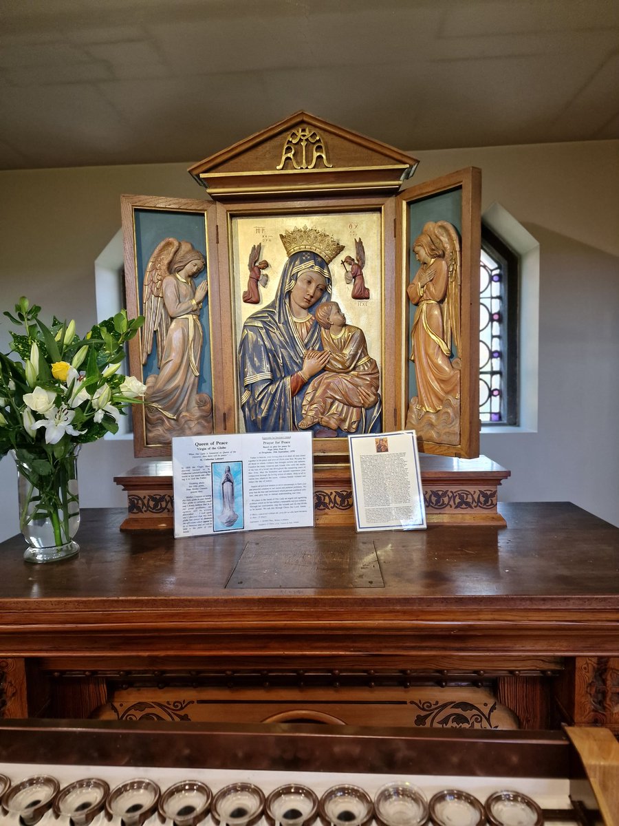 gerrobo's tweet photo. Mass this morning in Our Lady Queen of Peace in Dublin. Shrine of Mother of Perpetual Help. #MakeHerknown @redsireland @GerryO_Connor @GerardRMoloney @adriangegan https://t.co/kp0JNNPAhn