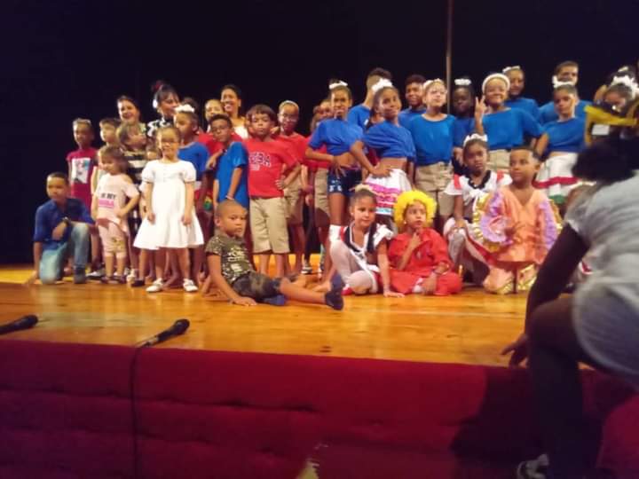 #Cuba  #CubaMined 
#EducaciónGuantánamo 
Día de los DERECHOS HUMANOS.
Los derechos humanos son necesarios para proteger y preservar la humanidad de cada uno, a fin de garantizar que todas las personas puedan vivir una vida digna .
Nuestros niños con derechos 
<a href="/yoeaberob1/">Yoel Perez Garcia</a>