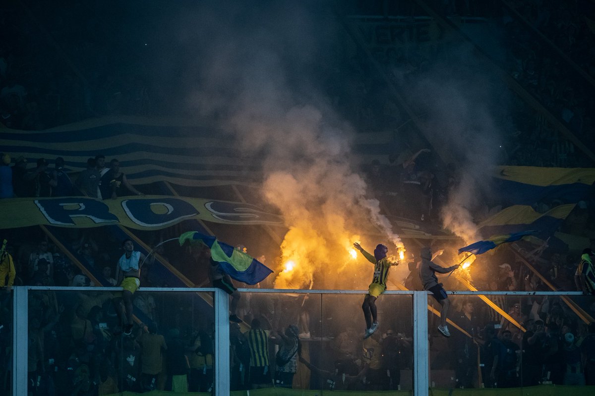 Tan distintos a los demás 💥🇺🇦