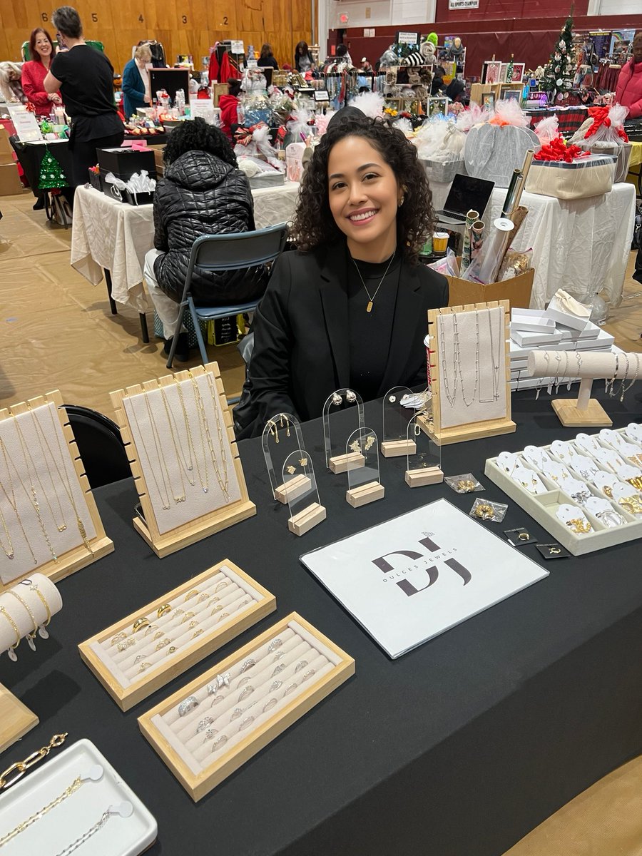 Dulce’s Jewels is making gift giving easy this year! 😝 We are LIVE at the Clifton Gift Fair Market located at 333 Colfax Avenue Clifton, New Jersey 07013. Stop by for the fun! ✨