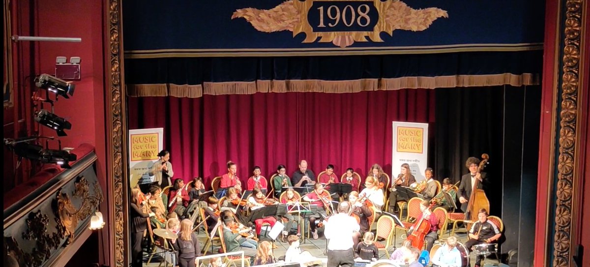 This was a great experience for our young people (and us old people) to play a concert at Todmorden's magnificent Hippodrome Theatre. @TodBookFest