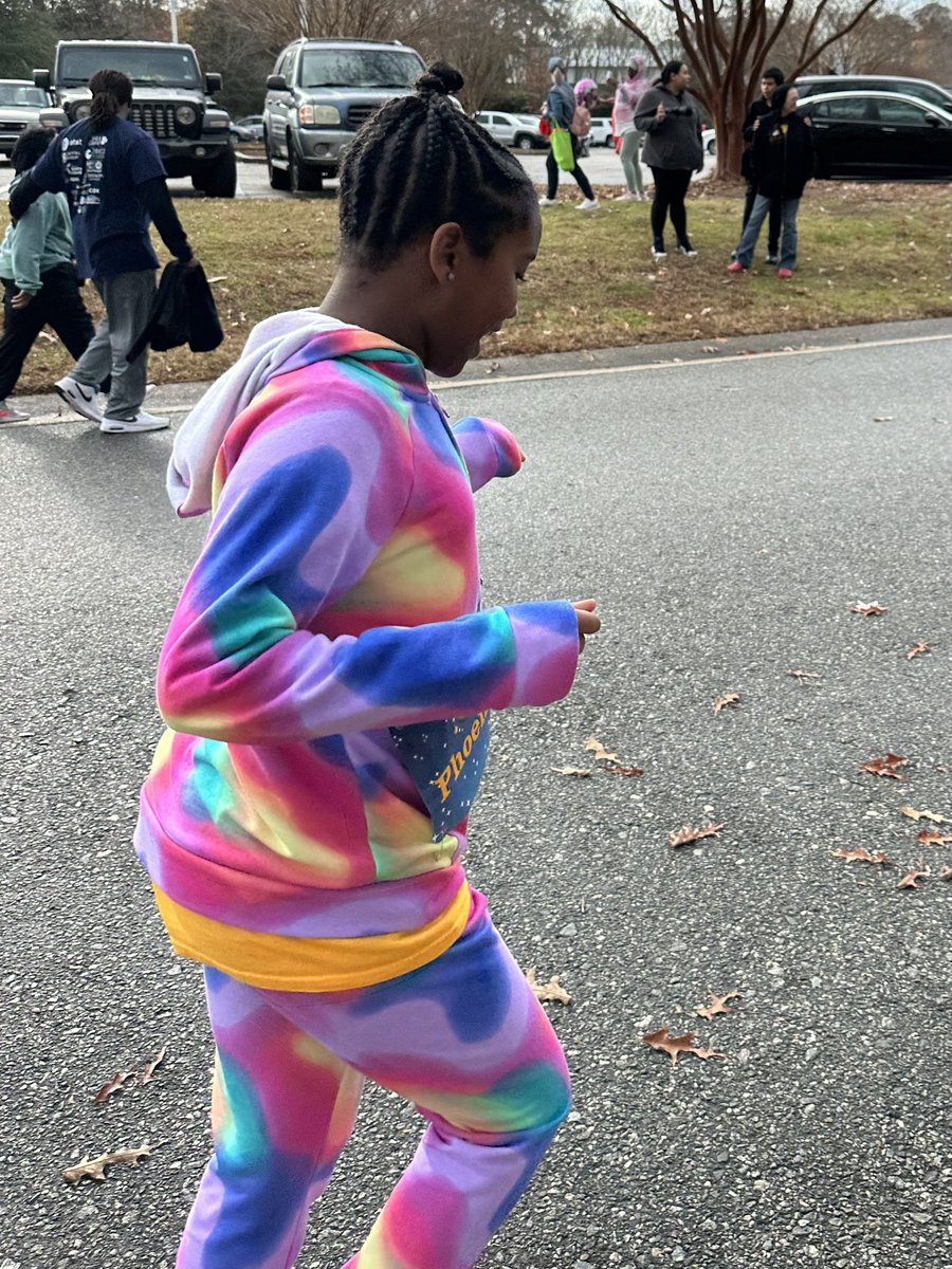 Bettie F Williams ES (@bfw_elem) on Twitter photo Very proud of our girls, coaches, and sponsors who participated in the <a href="/gotrhr/">Girls on the Run Hampton Roads</a> 5K this morning! They had all kinds of weather, but that didn’t stop them from being awesome! 🏃♀️ Very proud of our girls, coaches, and sponsors who participated in the <a href="/gotrhr/">Girls on the Run Hampton Roads</a> 5K this morning! They had all kinds of weather, but that didn’t stop them from being awesome! 🏃♀️