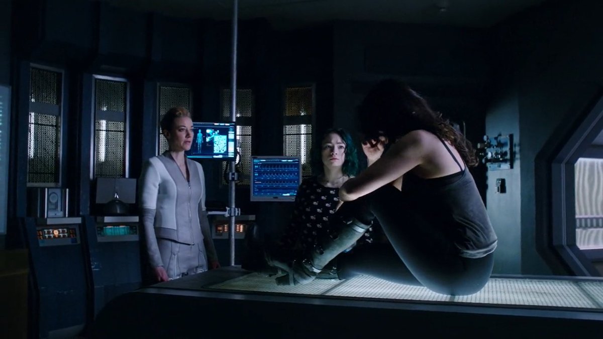 darkmatterfan3's tweet photo. ๐๐ : ๐๐ผ๐ถ๐ป๐ด ๐ข๐๐ ๐๐ถ๐ด๐ต๐๐ถ๐ป๐ด (๐ฎ๐
๐ฌ๐ต) #28
๐๐ถ๐ฟ ๐ฑ๐ฎ๐๐ฒ: Aแดษขแดsแด 26, 2016
#DailyDarkMatter #DarkMatterSeason2 #Canadianscifi #RazaCrew #scifi #GoingOutFighting #MelissaONeil #Two #Five #TheAndroid #ZoiePalmer #JodelleFerland #DarkMatter https://t.co/BHt5SKGoJx
