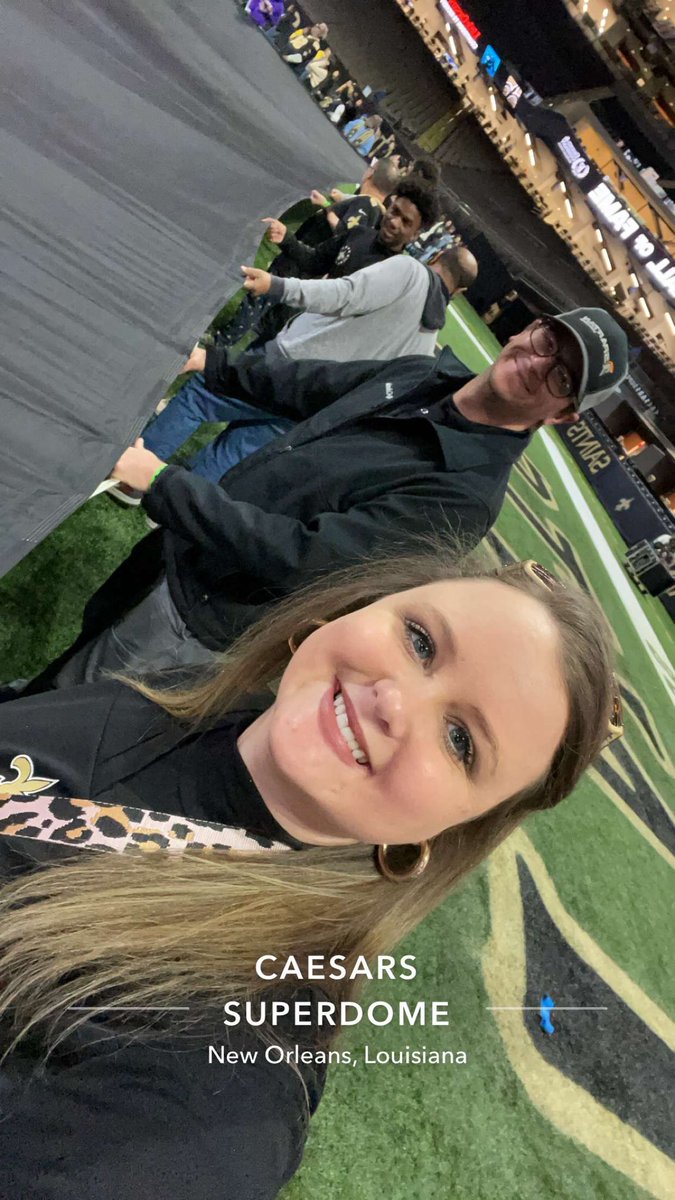 crittle_10's tweet photo. #SaintsGameDay let’s gooooo https://t.co/w0gTIqbm7A