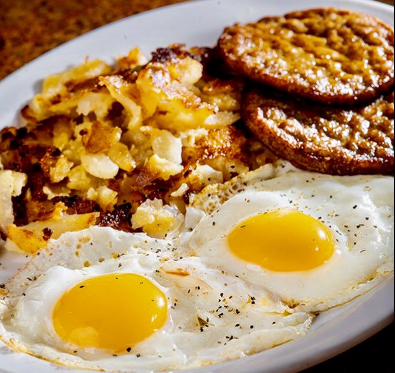 capitolburg's tweet photo. Capitol Pancake House 

@Rostovs_Rocks @CapitolPancake @DeanCanavos @VisitVaBch @VisitWmbg @ccanavos  @VisitVirginia    @WilliamsburgGov @colonialwmsburg @WmsbgNews  @DougPons @VirginiaBeerCo https://t.co/Oz7Xn7JPpd