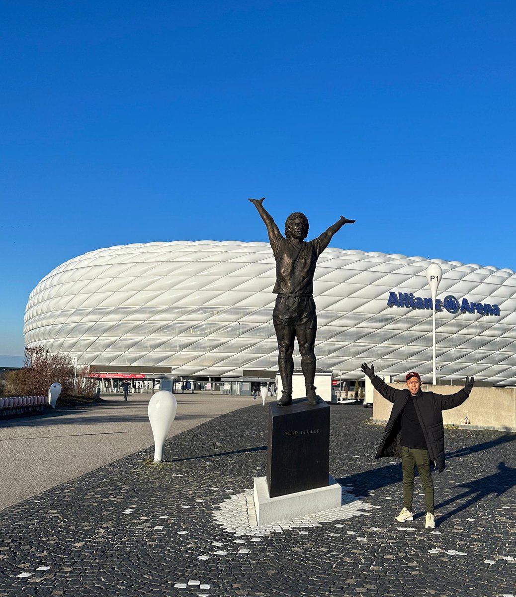 Errick (@ercmik) on Twitter photo 