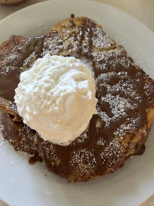 French toasts for today&rsquo;s breakfast!  Full video in my OnIyFans🤗 https://t.co/uv0yhX4O4P