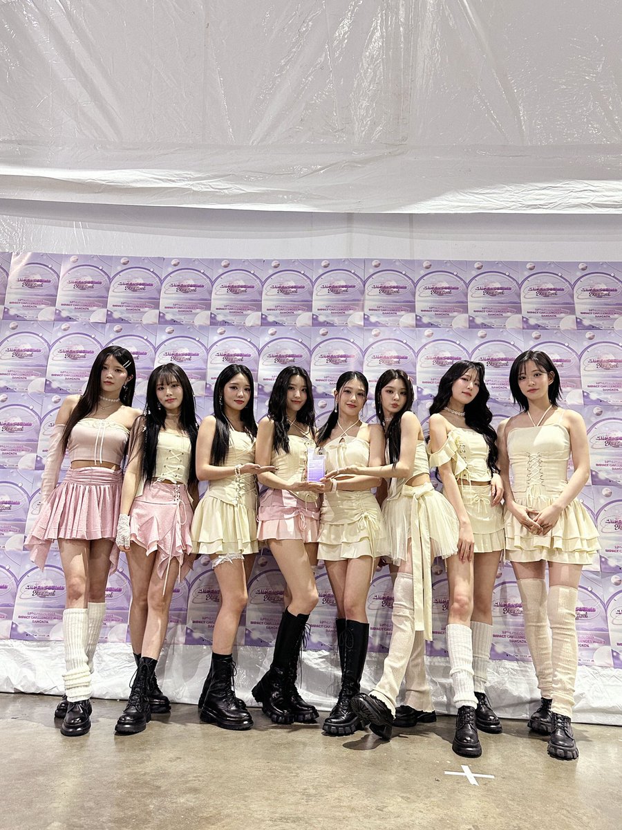 [💌#fromis_9] #Supersoundfestival Best Girl Group Performers of The Year🏆 로맨틱한 방콕에서 플로버가 프롬이에게 준 선물🎁 오늘도 너무 고마워요☘️ #프로미스나인