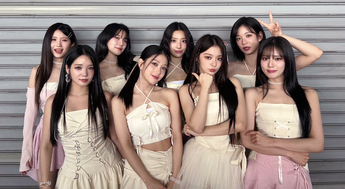 realfromis_9's tweet photo. [💌#fromis_9]
#Supersoundfestival
Best Girl Group Performers of The Year🏆

로맨틱한 방콕에서
플로버가 프롬이에게 준 선물🎁

오늘도 너무 고마워요☘️

#프로미스나인 https://t.co/3E27lpJun5