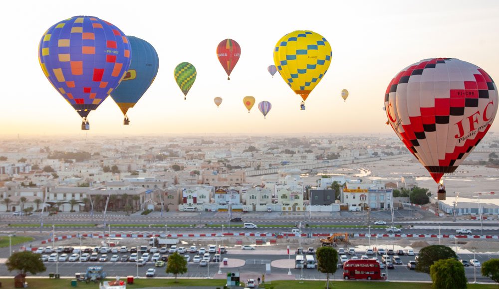 noorexplores's tweet photo. مهرجان قطر للمناطيد في نسخته الرابعة هذا العام، بعد أن أصبح فعالية سنوية شهيرة في الدوحة،
🗓️ من ٧ إلى ١٨ ديسمبر 
📍 كتارا

يقدم المهرجان مجموعة متنوعة من وسائل الترفيه والأنشطة لزواره من جميع الأعمار. https://t.co/hxMhSHrUU5