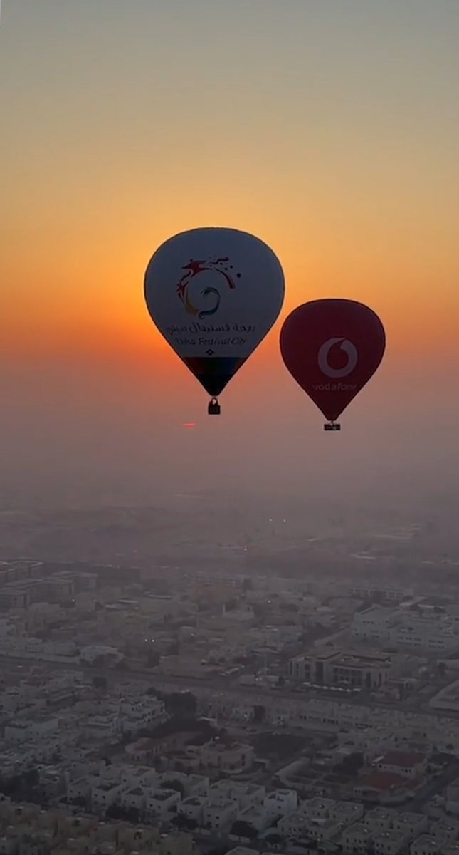 noorexplores's tweet photo. مهرجان قطر للمناطيد في نسخته الرابعة هذا العام، بعد أن أصبح فعالية سنوية شهيرة في الدوحة،
🗓️ من ٧ إلى ١٨ ديسمبر 
📍 كتارا

يقدم المهرجان مجموعة متنوعة من وسائل الترفيه والأنشطة لزواره من جميع الأعمار. https://t.co/hxMhSHrUU5