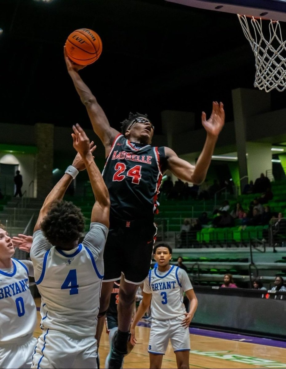 <a href="/PullupBoe11/">Markalon Rochell</a> couldn't be more proud of you!!! 💪🏿Keep pushing forward... the sky is the limit!!!🔥✈️