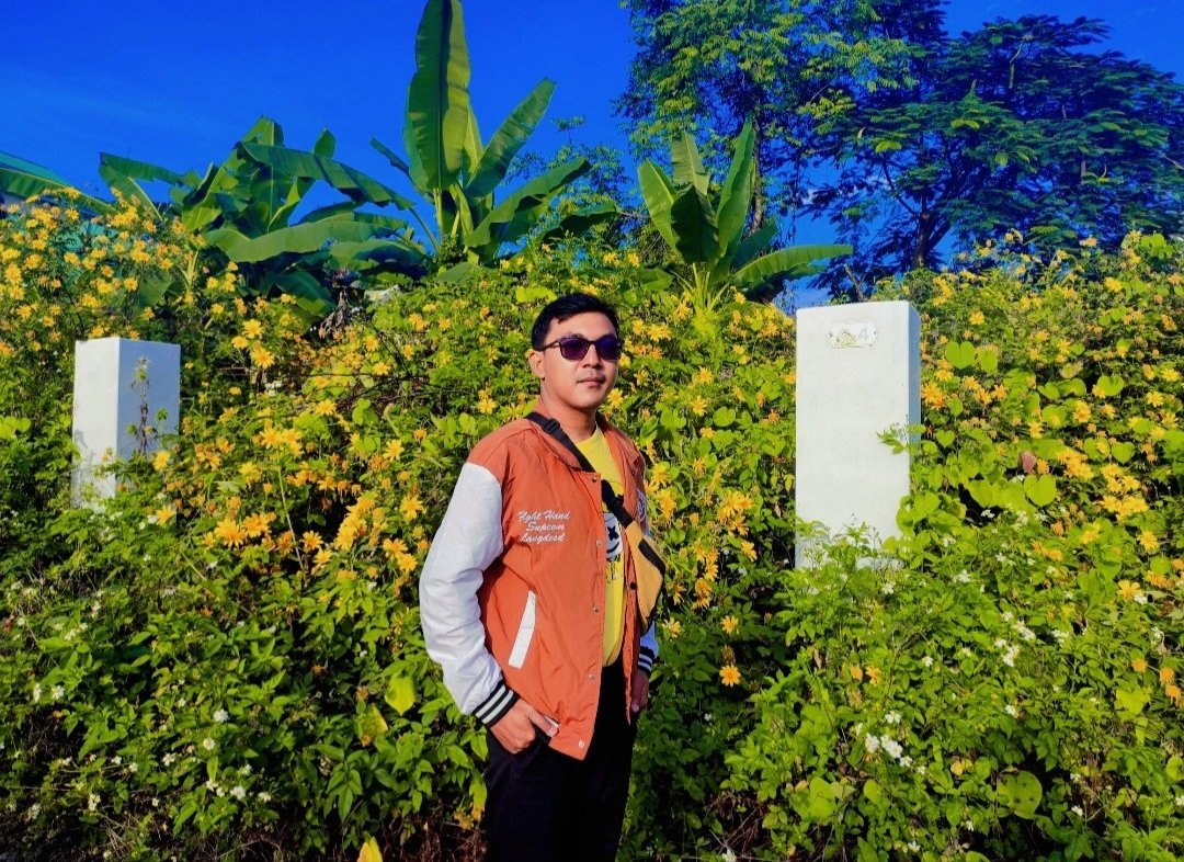 kozwe29's tweet photo. တိမ်ပင်လယ်ဆီ မင်းနဲ့ခရီးဆက် 

တောင်ပြာတွေပေါ်  တက်ဖြစ်ရင် 💗 https://t.co/BFMAzFdSW2