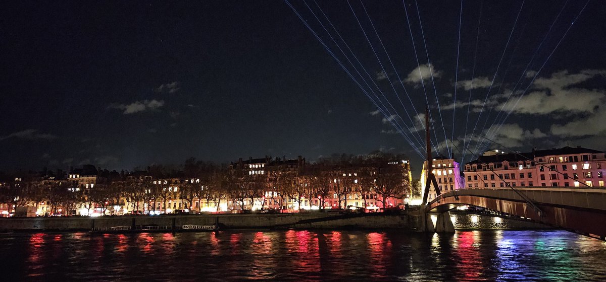 Lyon toujours aussi magique les nuits du #8Decembre #FeteDesLumieres