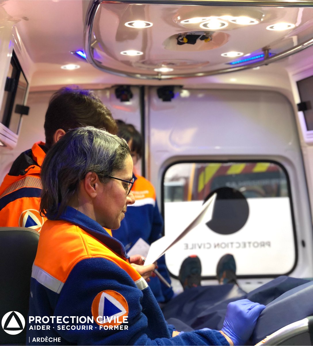 Protection civile de l'Ardèche (@07_apc) on Twitter photo 🔶 🔷 POSTE DE SECOURS 🔶 🔷
Aujourd’hui nos secouristes ont porté secours à plusieurs coureurs lors du Trail d’Annonay.
Grâce à leur empathie et leur professionnalisme, les participants ont pu profiter sereinement de leur journée.
<a href="/VilleAnnonay/">Ville d'Annonay</a> #trailrunning 🔶 🔷 POSTE DE SECOURS 🔶 🔷
Aujourd’hui nos secouristes ont porté secours à plusieurs coureurs lors du Trail d’Annonay.
Grâce à leur empathie et leur professionnalisme, les participants ont pu profiter sereinement de leur journée.
<a href="/VilleAnnonay/">Ville d'Annonay</a> #trailrunning