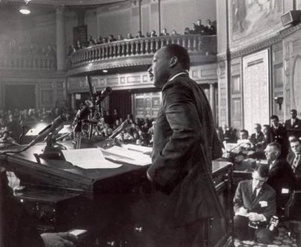 Registration is open for the 14th annual MLK DAY on Jan 15th. Join us! Lend a hand! 
manyhelpinghands365.org/the-2024-cambr…

"The greatness of a community is most accurately measured by the compassionate action of its members."
Coretta Scott King
#Cambridge #volunteer #mlkday