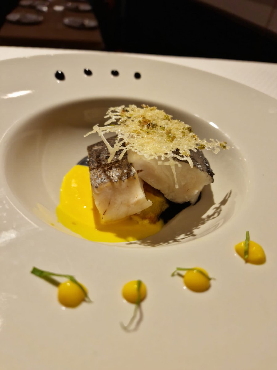 rte_picumoros's tweet photo. Lomo de merluza con beurre blanc de sidra en nuestro menú del día por sólo 12€

#SaborDelDía
#PlatoEstrella
#ComidaFresca #DeleiteDiario
#PlatodelDía
#DeliciasDelMenú 
#SatisfacciónGarantizada https://t.co/zYGWaWa5l4