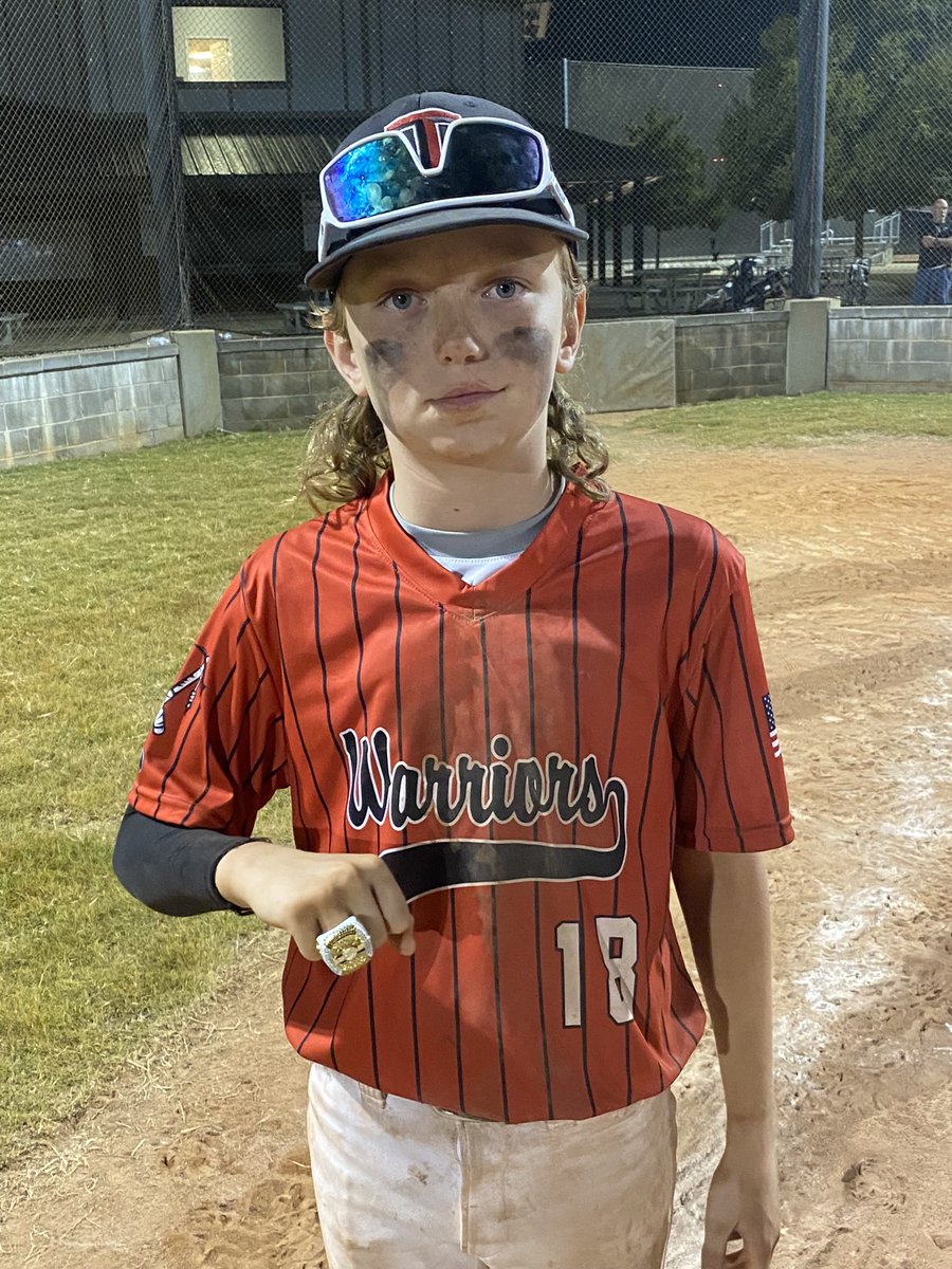 gentry_johnny's tweet image. Happy Birthday to the toughest kid I know.  You make me proud to be your dad everyday.  Keep grinding and striving to be great.  Love you bud. #dripking #BFL