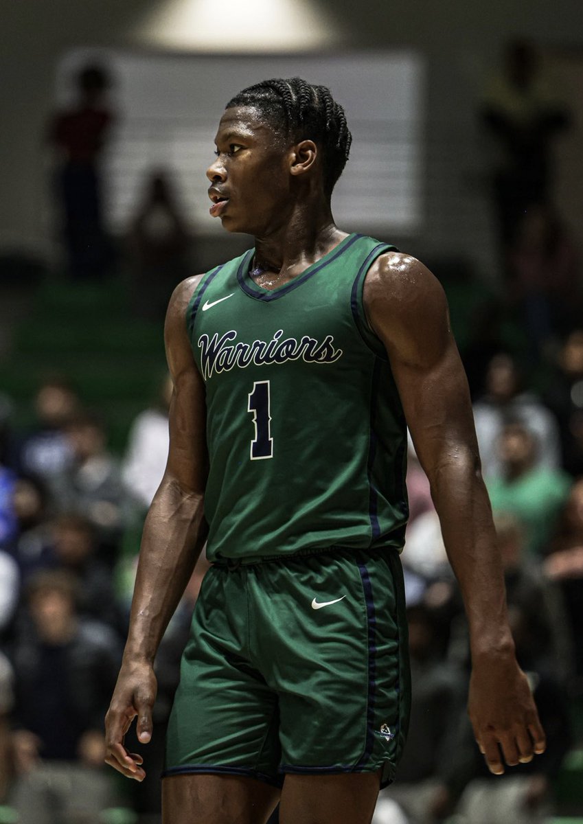 GradyMajors's tweet photo. Last night 2 of Arkansas’s Top Teams competed for State Supremacy & this matchup did not disappoint with 2 of Arkansas’s best players, Luke Moore & JJ Andrews, having highlight performances‼️🎥 

@Lukemoore32_ 22 pts 6 reb 1 ast 1 stl
@JJAndrews2026 17pts 9 reb 5 ast 1 stl

📸 IG:dontsleepedits & IG:jmda_media