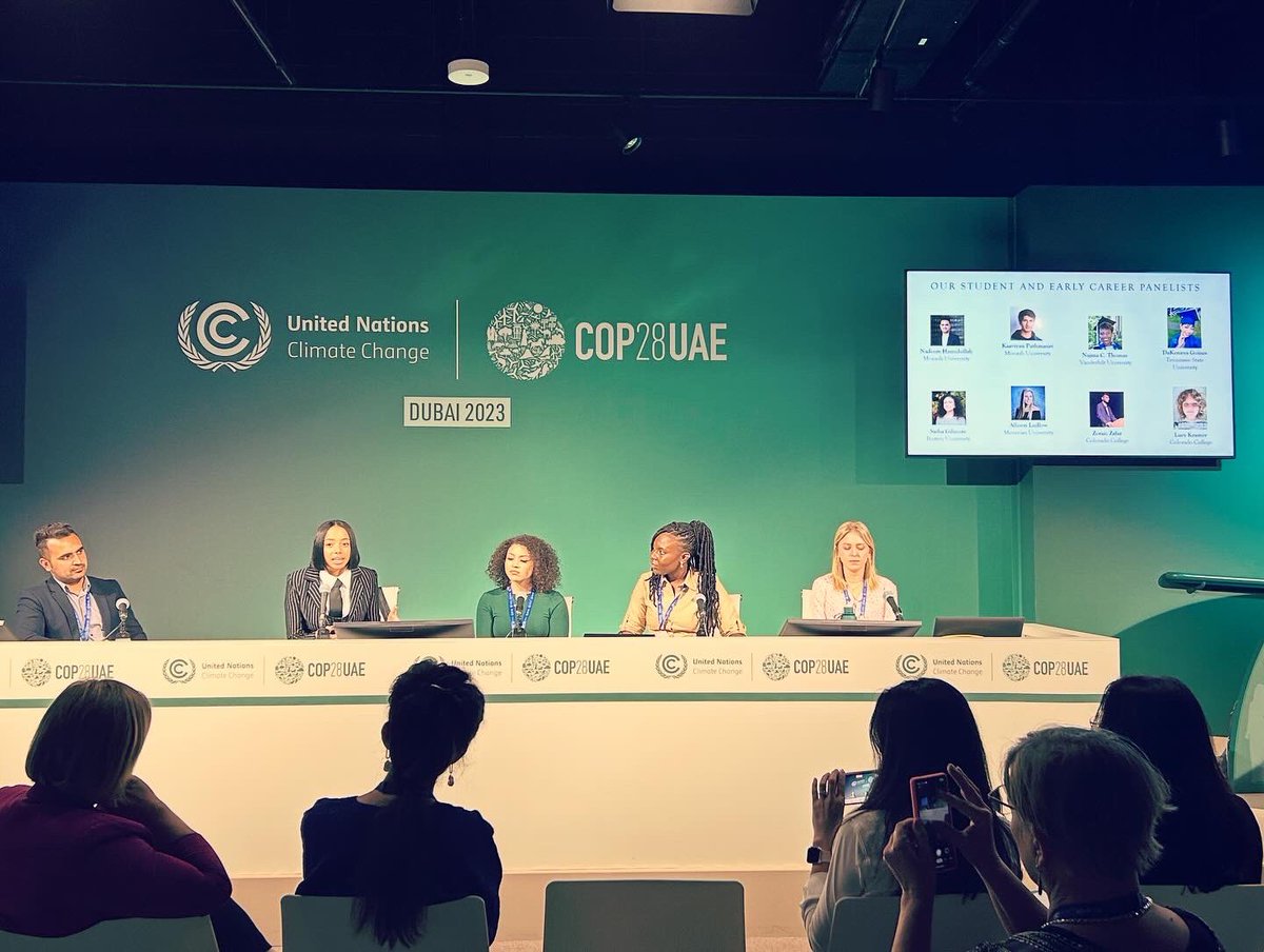 Day 3 of #COP28 highlights include hearing from 7 US senators (#chirpchirp @SenBrianSchatz), a great panel on the #cryosphere in the Himalaya, beer made from reclaimed sewage in Singapore, and our own students on a panel! Plus Russian permafrost and nuclear power, what a day!