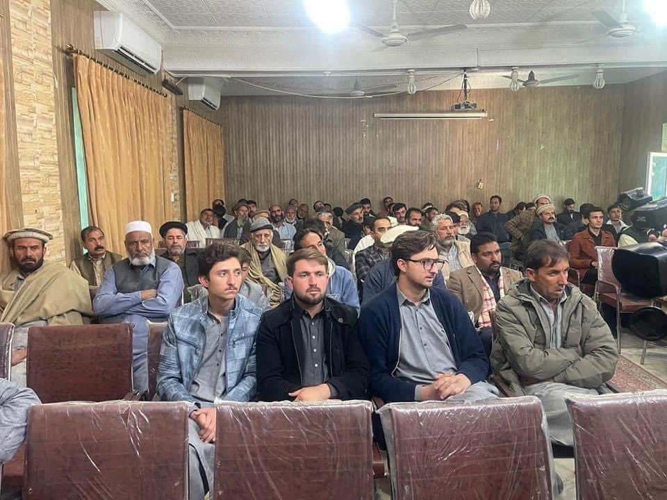 PkmapKhyber's tweet photo. #سوات
نن په سوات مېنګوره پرېس کلب کښې د خان شهېد عبدالصمد خان اچکزې د 50 م تلېن غونډه ترسره شوه.
#BeaconOfFreedom
#PMAP https://t.co/OfVsGtFl14