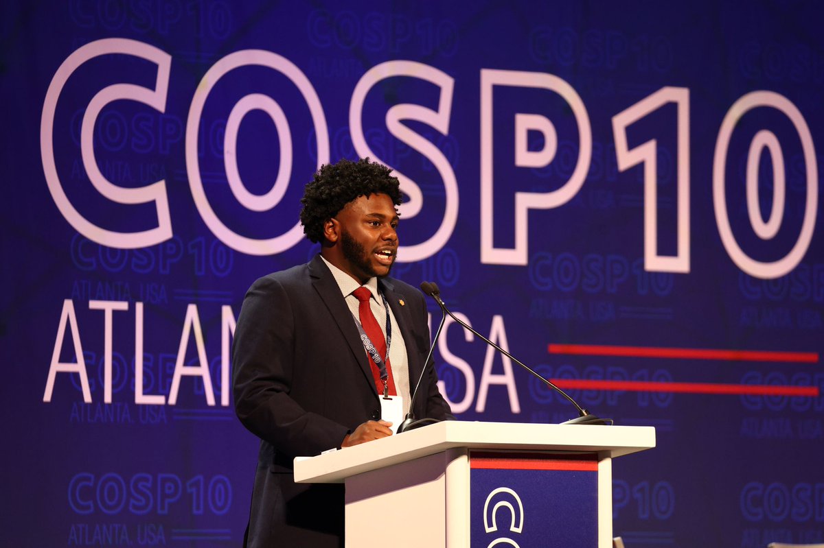 Today, young leaders presented the takeaways of Youth Multiplier consultations they have led in their communities #CoSP10. 

Follow our thread below to find out what young people have to say about the role of youth in anti-corruption efforts and the changes they want to see⬇️