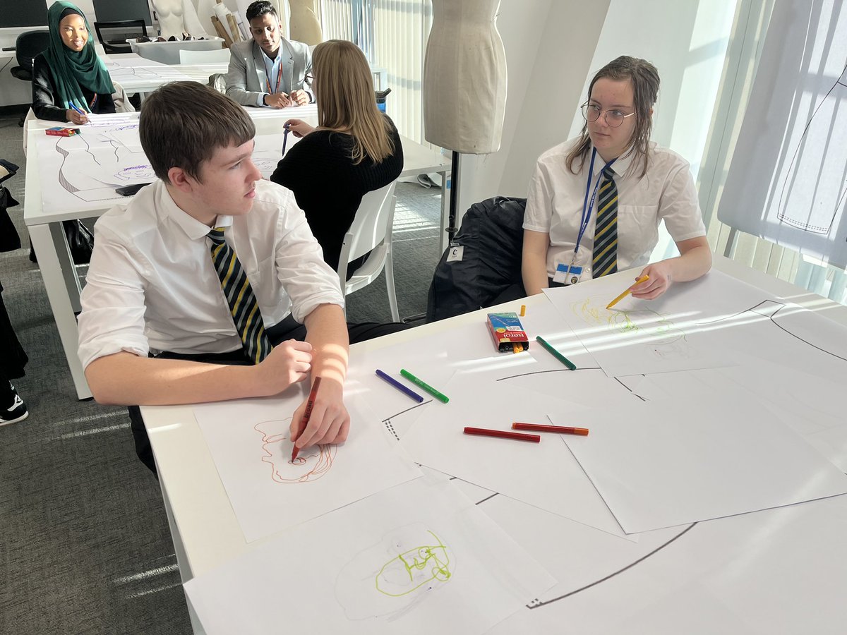 DTA@Manor (@manortech) on Twitter photo Year 10 Art students experienced a fantastic opportunity to get a taster of creative courses at DMU last week! <a href="/DeMontfortFA/">DeMontfort Fine Art</a> Year 10 Art students experienced a fantastic opportunity to get a taster of creative courses at DMU last week! <a href="/DeMontfortFA/">DeMontfort Fine Art</a>
