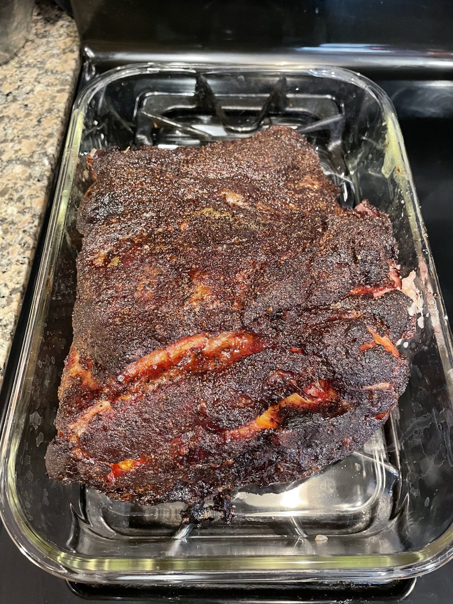 Running that pulled pork back for today’s feastin’. Had it on the smoker since 9:00 last night. U already know how ya boy gets down 🔥💪🏼🐷 #ChefBoyRDan #FTTB #gamedayeats