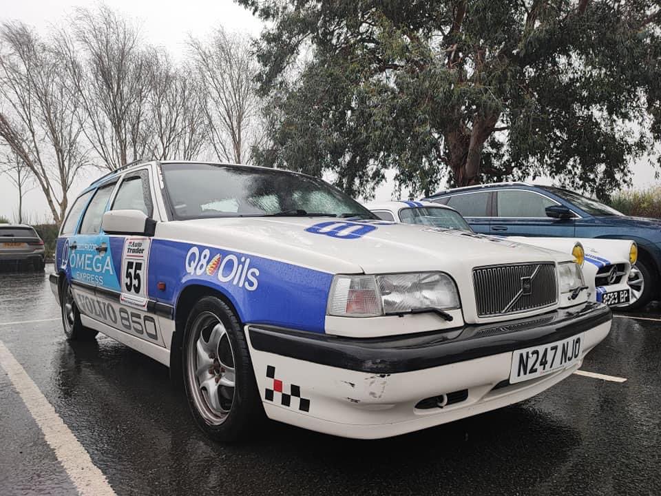 The_Piston_Club's tweet photo. One of the awesome cars in the car park today https://t.co/JQBHpRj6hf