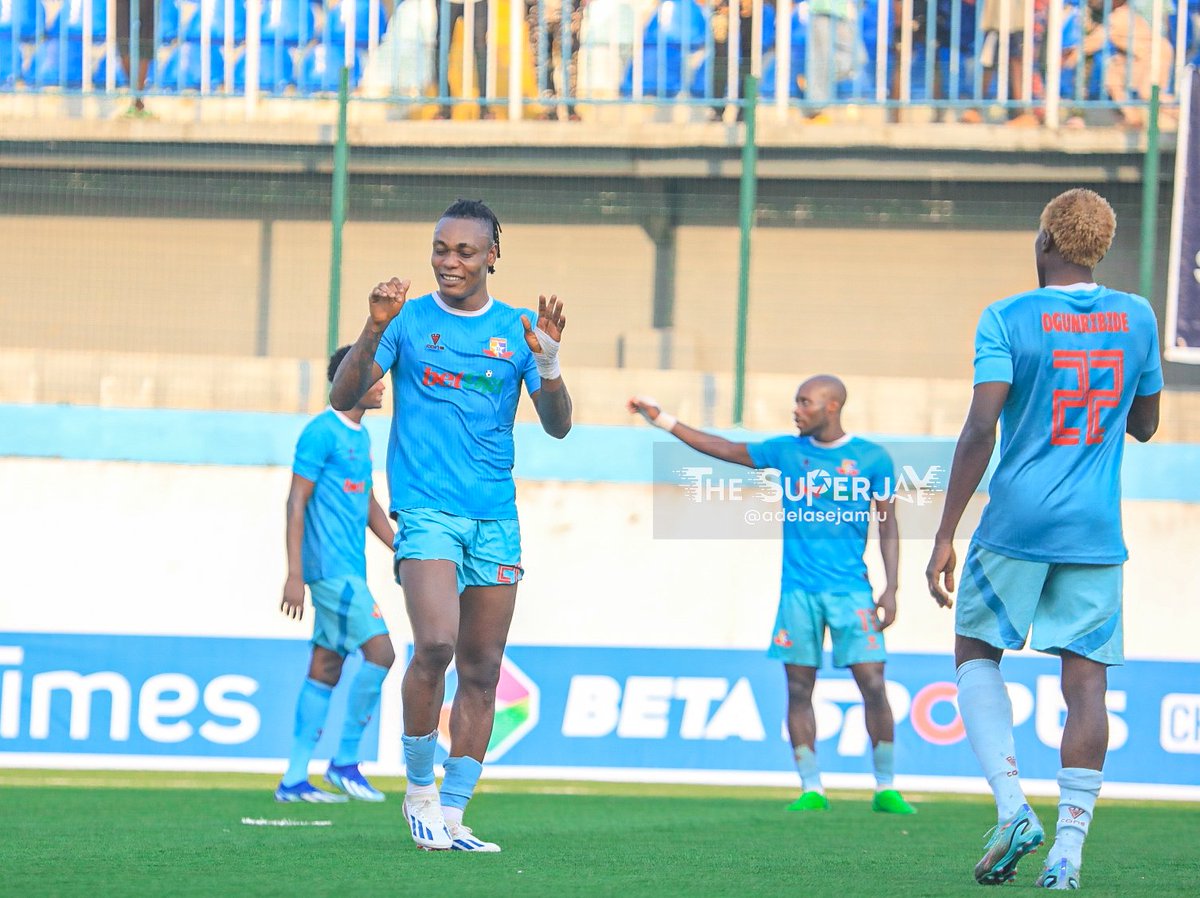 the_superjay's tweet photo. FULL TIME 

Remo Stars 2 🆚 0 Kwara United 
25' Adedayo Olamilekan 
69' Samad Kadiri

#REMKWA | #NPFL24 https://t.co/KLUoPpWTEU
