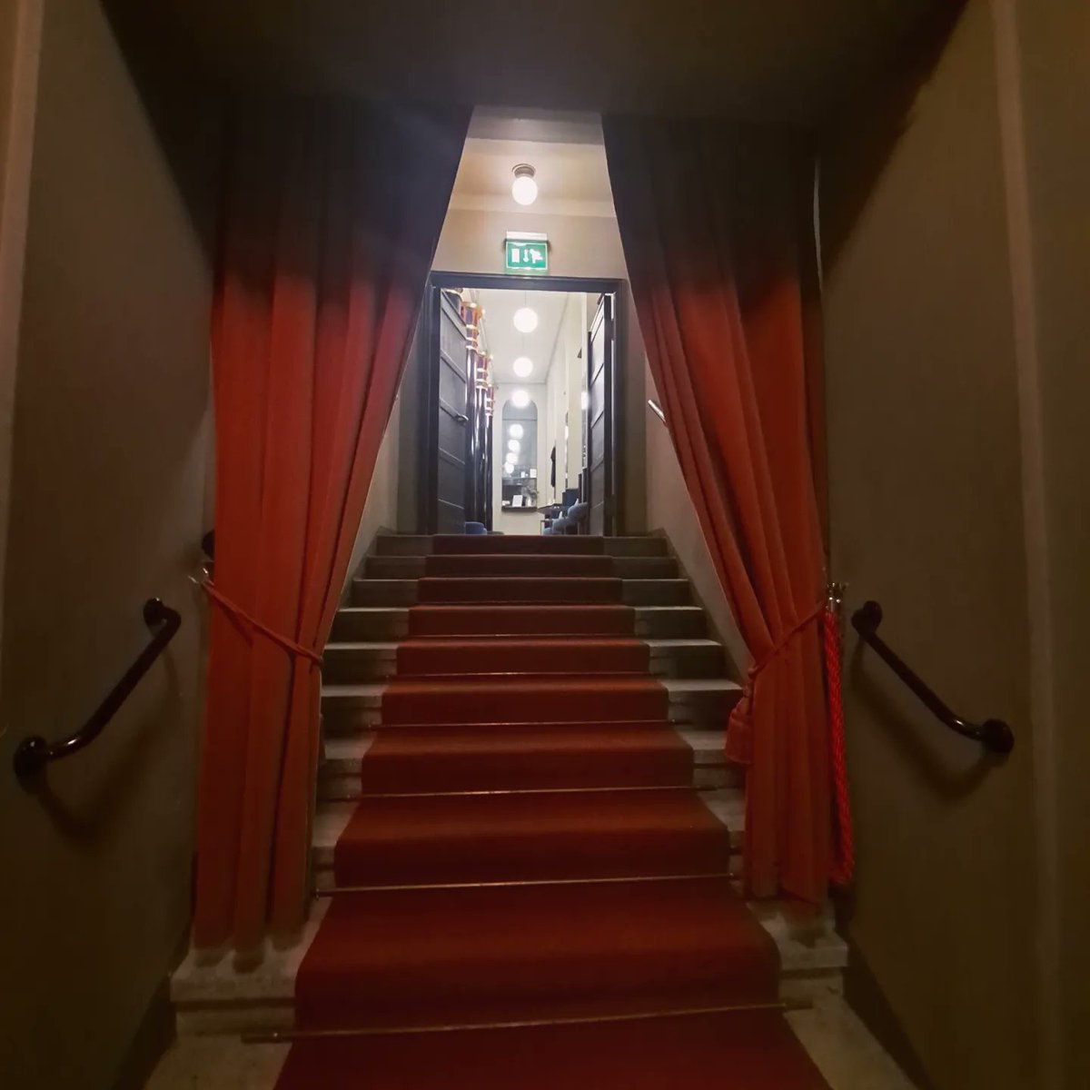 HurskainenTuula's tweet photo. Cinema Orionin ja ELKEn toiminta jatkuu taas tauon jälkeen Helsingin Eerikinkadulla. Ihanaa! 😍 #cinemaOrion #elokuvat #Helsinki https://t.co/U8sZiO3MAL