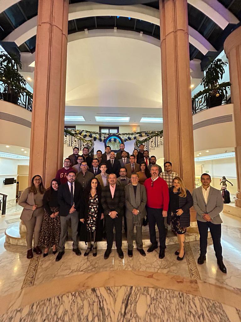 David Yanez (@davidya96055127) on Twitter photo Cena fin de Año. Servicio de urología . Hospital de especialidades, centro Médico Nacional la Raza. <a href="/UroMedrano/">Javier Medrano S</a> <a href="/urojimenez/">Dr. Luis Enrique Jiménez</a> Cena fin de Año. Servicio de urología . Hospital de especialidades, centro Médico Nacional la Raza. <a href="/UroMedrano/">Javier Medrano S</a> <a href="/urojimenez/">Dr. Luis Enrique Jiménez</a>