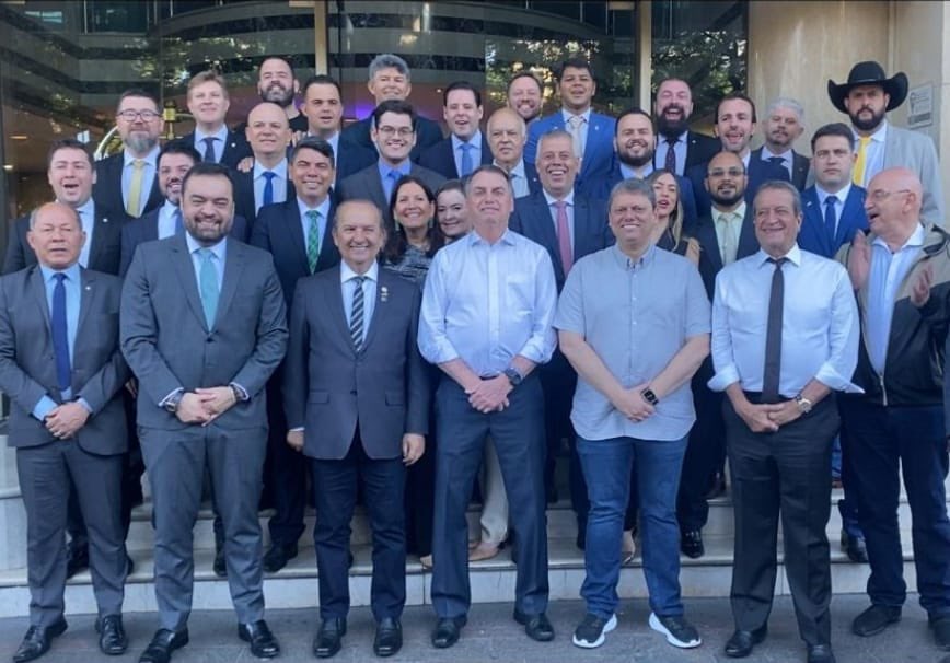 Bia Kicis tweet media