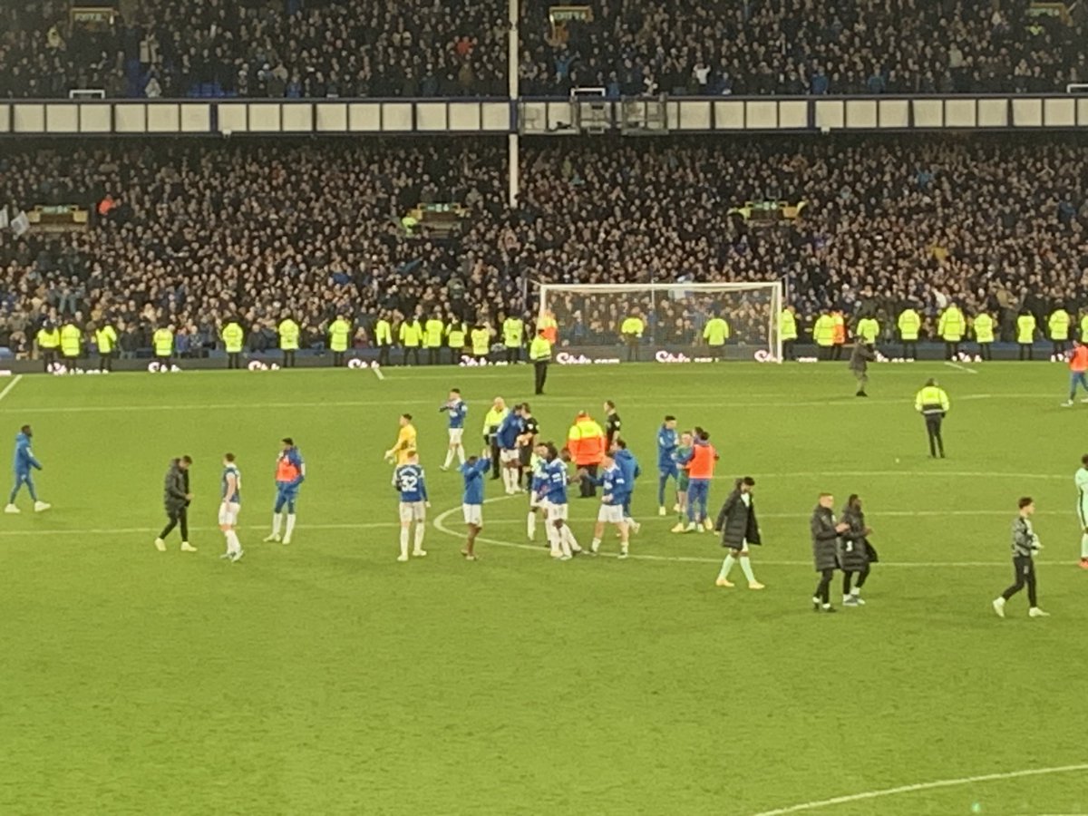 Leeanne Lockley 🏳️‍⚧️ tweet media